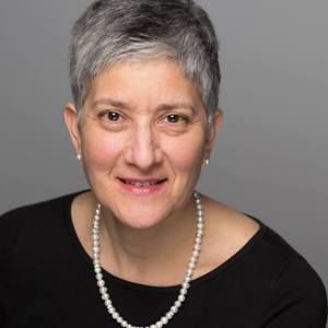 Meet your Posher, Lena